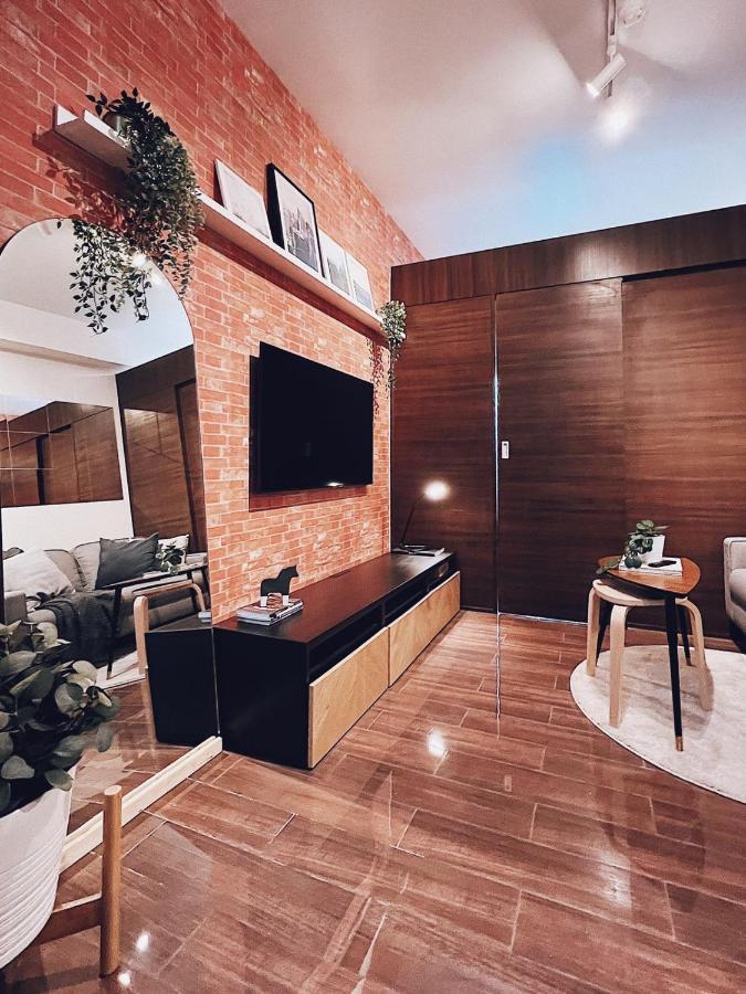 Makati Cosy Home L Couples Families L 500Mbps Wifi 마닐라 외부 사진